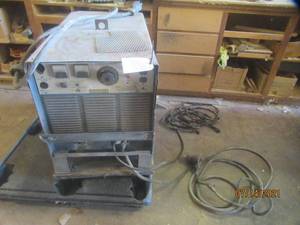 lot 278 image: MILLER DELTAWELD 650 WELDERGENERATOR POWER SUPPLY (WORKS)