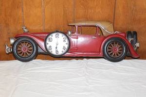 lot 16 image: VINTAGE 1977 SEXTON 1599-41 ANTIQUE CAST IRON CARWALL CLOCK