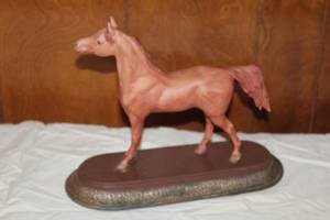 lot 46 image: VINTAGE HAND PAINTED HORSE STATUE