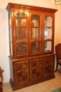 lot 67 image: VINTAGE 2PC CHINA CABINET (MUST BRING HELP TO MOVE)