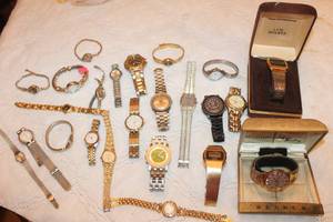 lot 176 image: LOT OF 24 MEN AND WOMEN STEEL WATCH BANDS&nbsp