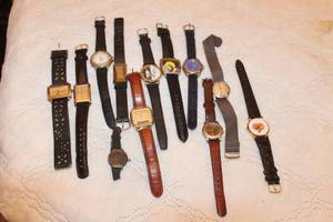 lot 178 image: LOT OF 12 ASSORTED BRAND LEATHER BAND WATCHES&nbsp