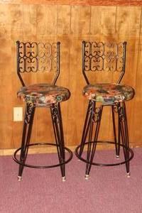 lot 117 image: 2 VINTAGE WROUGHT IRON SWIVEL BAR STOOLS