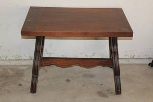 lot 150 image: VINTAGE WOOD SIDE TABLE&nbsp