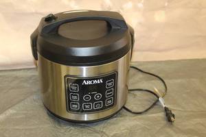 lot 48 image: AROMA RICE COOKER ARC-5100SB