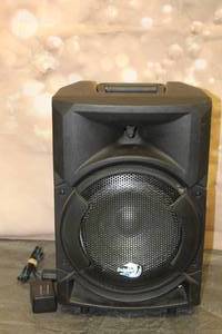 lot 34 image: DOLPHINSP-8RBT BLUETOOTH SPEAKER
