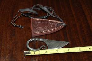 lot 90 image: DAMACAS STEEL VIKING KNIFE
