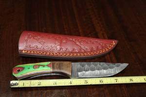 lot 92 image: DAMACAS STEEL HUNTING KNIFE WITH CUSTOM HAND CARVED HANDLE