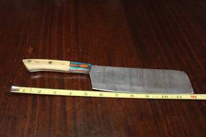 lot 108 image: DAMASCAS STEEL CHEFS CLEAVER KNIFE WITH CUSTOM HAND CARVED HANDLE