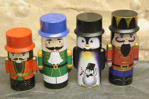 lot 158 image: 4 NUTCRACKER CHRISTMAS TINS