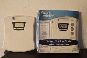 lot 169 image: WEIGHT WATCHERS WW45N SCALE IN ORIGINAL BOX