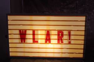 lot 71 image: DISPLAY BOARD WITH GENEROUS AMOUNT OF LETTERS AND NUMBERS AND V-HANGER CHAIN KIT 3FT X 21 TALL