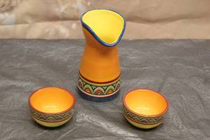 lot 77 image: 3 PC WENTAO HAND PAINTED CERAMINCS MULTI COLORED SAKI SET