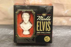 lot 80 image: MARBLE ELVIS THE KING LIVES SCULPTURE