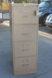 lot 46 image: SAV-ON 4 DRAWER METAL FILE CABINET WITH KEY