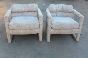 lot 49 image: 2 FABRIC WAITING ROOM CHAIRS
