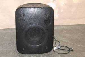 lot 136 image: RIDGEWAY P40Z BLUETOOTH SPEAKER