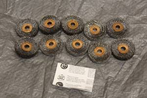 lot 142 image: LOT OF 10 CRIMPED WIRE WHEELS 1.5 DIAM
