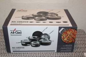lot 70 image: NEW IN BOX ALL-CLAD HAT CURATED NONSTICK 10 PIECE POT AND PAN SET
