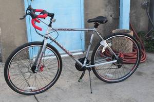 lot 174 image: KENT EAGLE RIDGE 21 SPEED BIKE