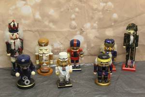 lot 167 image: TOTAL OF 8 ASSORTED NUT CRACKERS 7 - 11H  SEE PICS