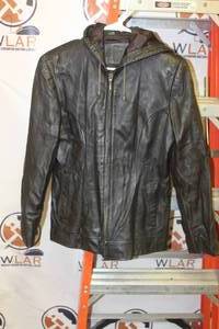 lot 195 image: JAQUELINE FERRAR GENUINE LEATHER HOODED JACKET SIZE SMALL