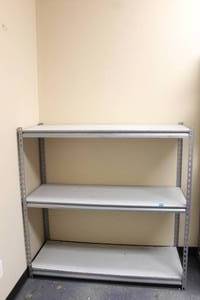 lot 148 image: HEAVY DUTY 3-SHELF SHELVING UNIT 48 L  X 18W X 48H