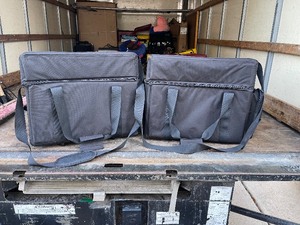 lot 253 image: TOTAL OF 2 BLACK INSULATED FOOD DELIVERY BAGS &nbsp&nbspGREAT FOR TRANSPORTING FOOD FOR HOLIDAYS, WEDDINGS AND SPECIAL EVENTS&nbsp