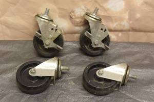 lot 13 image: TOTAL OF 4 CASTERS 4  2 ARE LOCKING CASTERS ,SEE PICS&nbsp