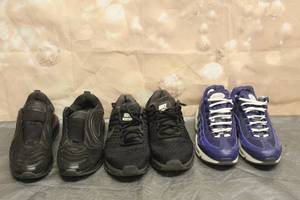 lot 74 image: TOTAL OF 3 PAIR NIKE AIR MAX , SIZE 8 &amp 9  SEE PICS&nbsp