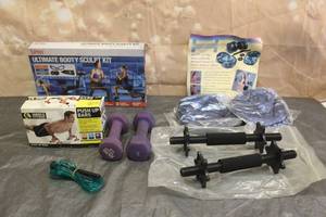 lot 62 image: FITNESS LOT - WEIGHTS, PUSH UP BARS ,BODY SCULPT KIT,JUMP ROPE&nbsp