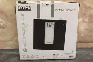 lot 67 image: TAYLOR DIGITAL SCALE&nbsp 7358SSW&nbsp IN ORIGINAL BOX&nbsp