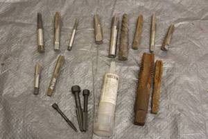 lot 223 image: LOT OF ASSORTED BRANDSIZE SPECIALTY DRILL BITS  SEE PICS&nbsp