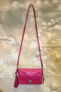 lot 239 image: COACH HOT PINK LEATHER CROSS BODY G1269-19914 ,&nbsp 8L X 6H&nbsp