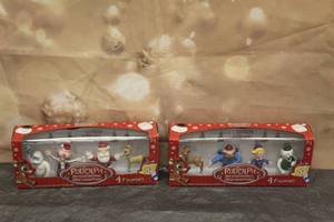 lot 247 image: TOTAL OF 2 SET RUDOLPH RED NOSEED REINDEER 4 PC FIGURINES PER BOX , 57670719&nbsp