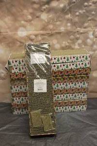 lot 284 image: TOTAL OF 11 WONDER SHOP HOLIDAY CAT SCRATCHERS&nbsp