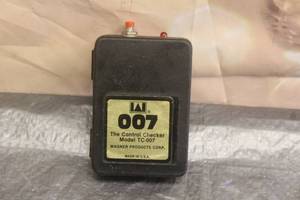 lot 38 image: THE CONTROL CHECKER MODEL TC-007