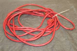 lot 70 image: 15FT EXTENSION CORD
