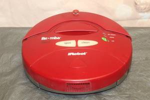 lot 75 image: ROOMBA RED 4100 IROBOT