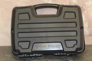 lot 96 image: GUN GUARD BY PLANO PISTOL CASE
