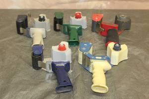 lot 97 image: LOT OF 5 HANDHELD PACKING TAPE DISPENSERS