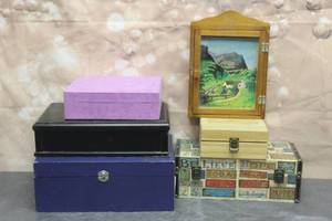 lot 107 image: 6 WOODEN KEEPSAKES STORAGE BOXES