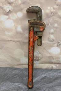 lot 140 image: RIGID 18 HEAVY DUTY PIPE WRENCH