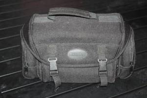 lot 210 image: AMBICO CAMERA BAG