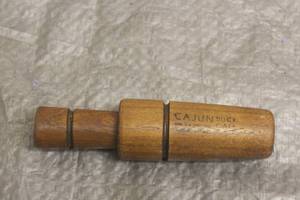lot 64 image: VINTAGE CAJUN DUCK CALL