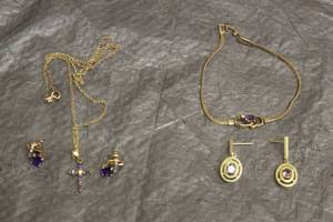 lot 87 image: GOLDAMETHYST STONE NECKLACE AND 2 SET EARRINGS AND BRACLET SET