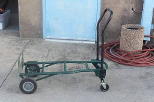 lot 33 image: HARPER DOLLY HAND TRUCK