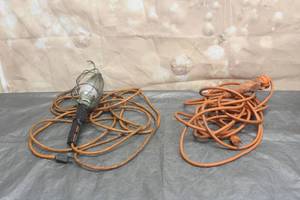lot 109 image: 3 CORDED WORK LIGHTS