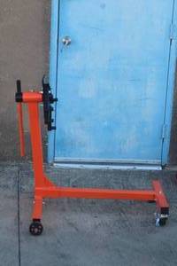 lot 5 image: VEVOR 750LBS MAX ENGINE STAND WITH MANUAL