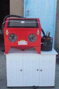 lot 12 image: SANDBLASTING CABINET ATTACHED TO STORAGE CABINET  WITH MANUAL VAC AND HOSES NOT INCLUDED